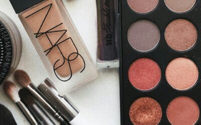 Químicos peligrosos fuera de esmaltes y geles en Cosmética Profesional